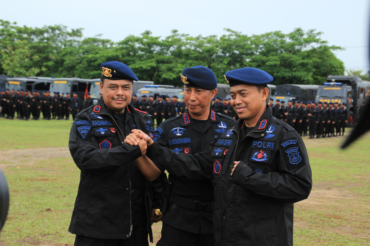 Kapolda Kalsel Dan Waka Polda Kalsel Dinobatkan Sebagai Warga